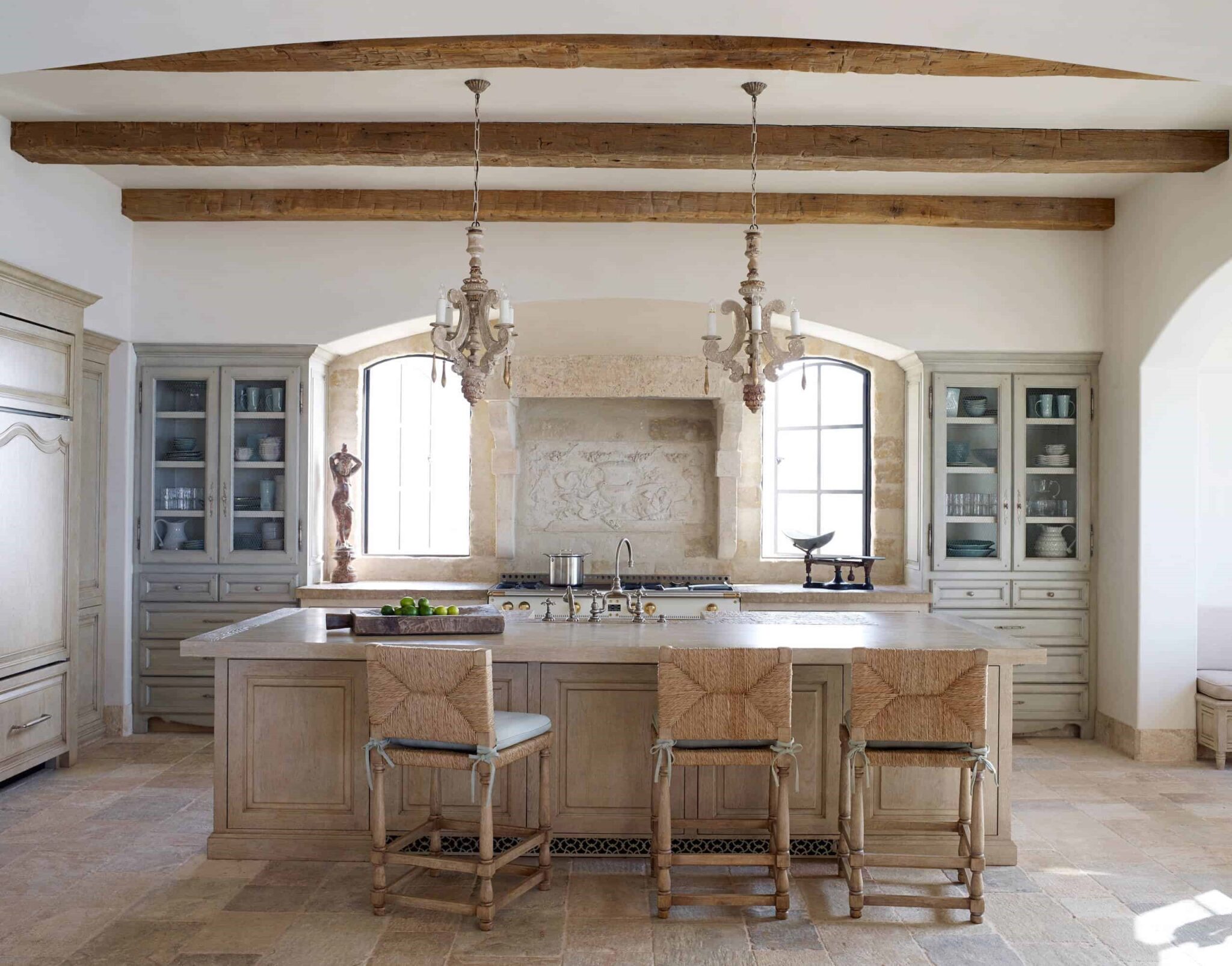 What Makes Mediterranean Kitchenware Essential for Your Culinary ...
